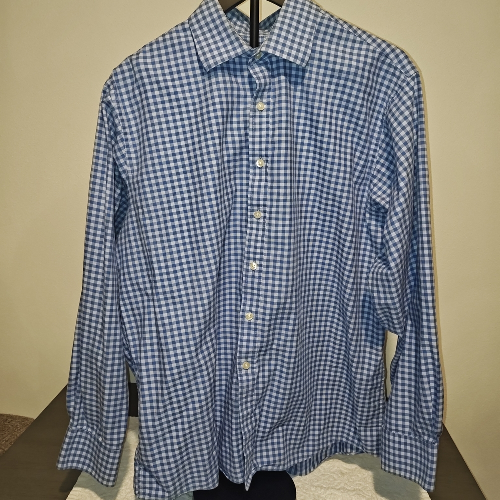 Michael Kors, Mens Button Down Shirt, In Size 17..34/35 Large,long sleeve